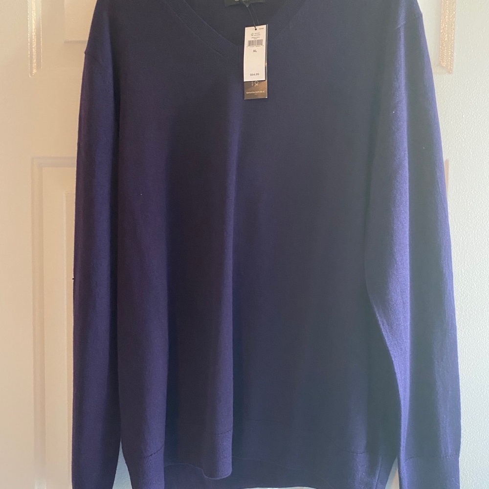 Dark purple men’s sweater